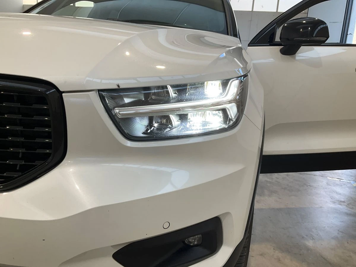 Volvo XC40 * R-Design * LUX *   *  | Mobile.bg   7