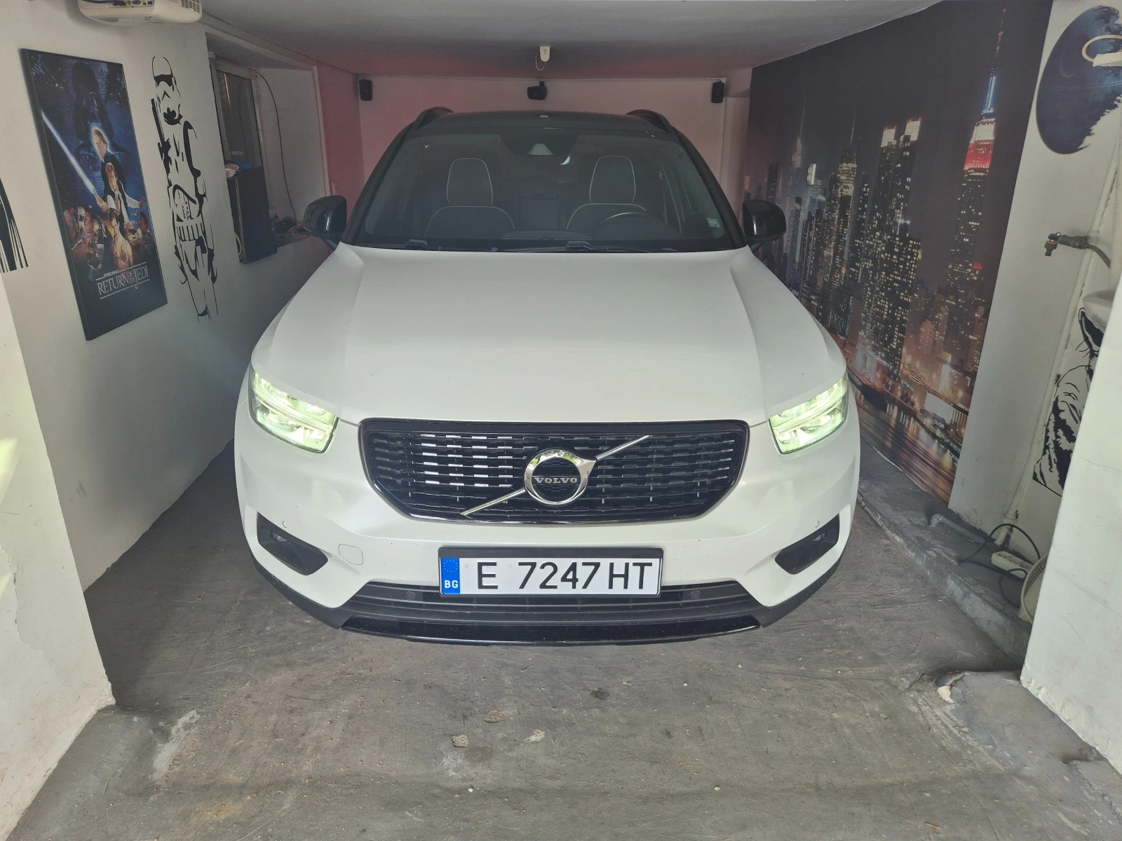 Volvo XC40 * R-Design * Lux * Пълна сервизна история* 