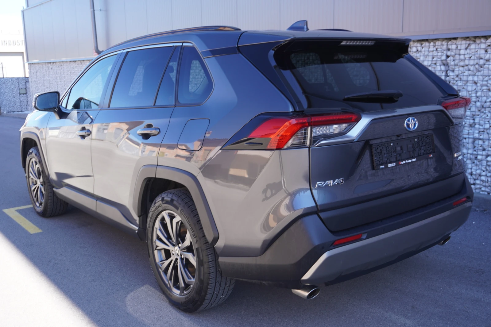 Toyota Rav4 2.5i HYBRID AWD-i FACE 2022, снимка 3 - Автомобили и джипове - 53570648