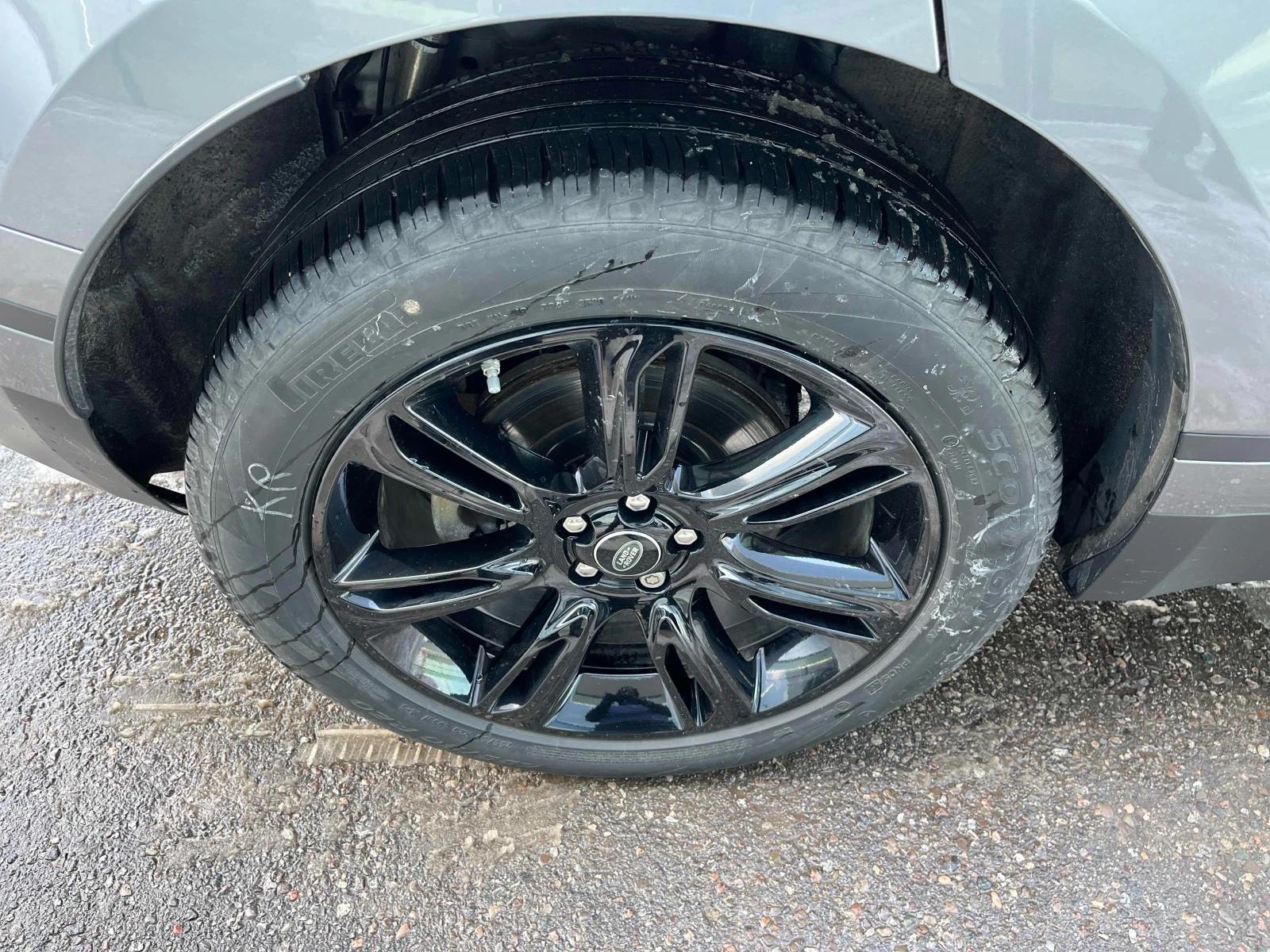 Land Rover Range Rover Velar  - изображение 6