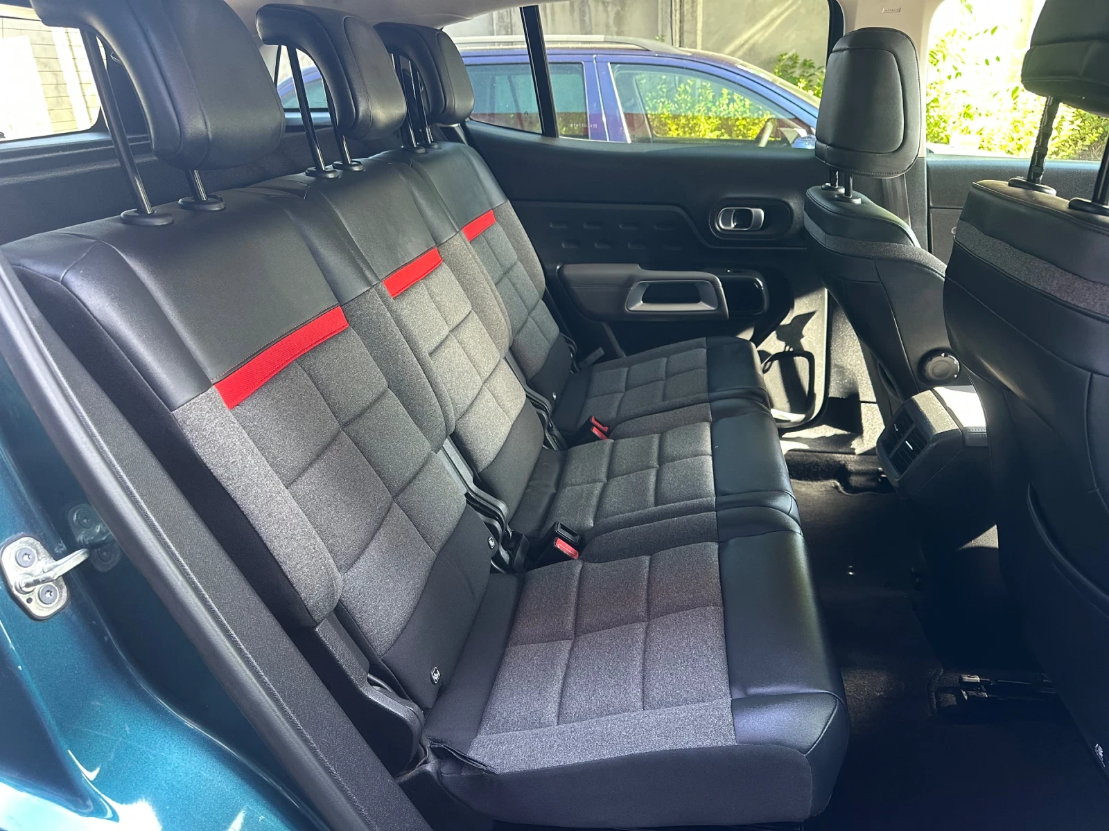 Citroen C5 Aircross 1.5 HDI Вluehdi Shine S&S 119000км Серв.История, снимка 15 - Автомобили и джипове - 54958448