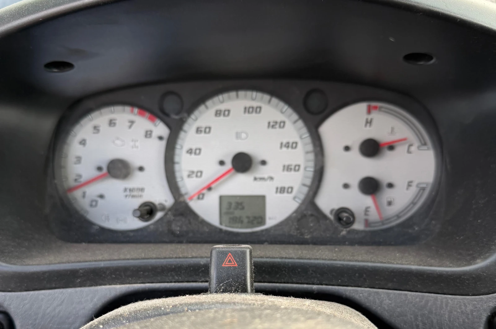 Daihatsu Terios 1.3i, снимка 6 - Автомобили и джипове - 55553808