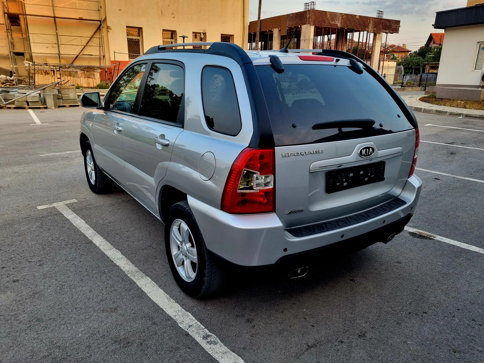 Kia Sportage 2.0i 4x4 GPL, снимка 6 - Автомобили и джипове - 55770286