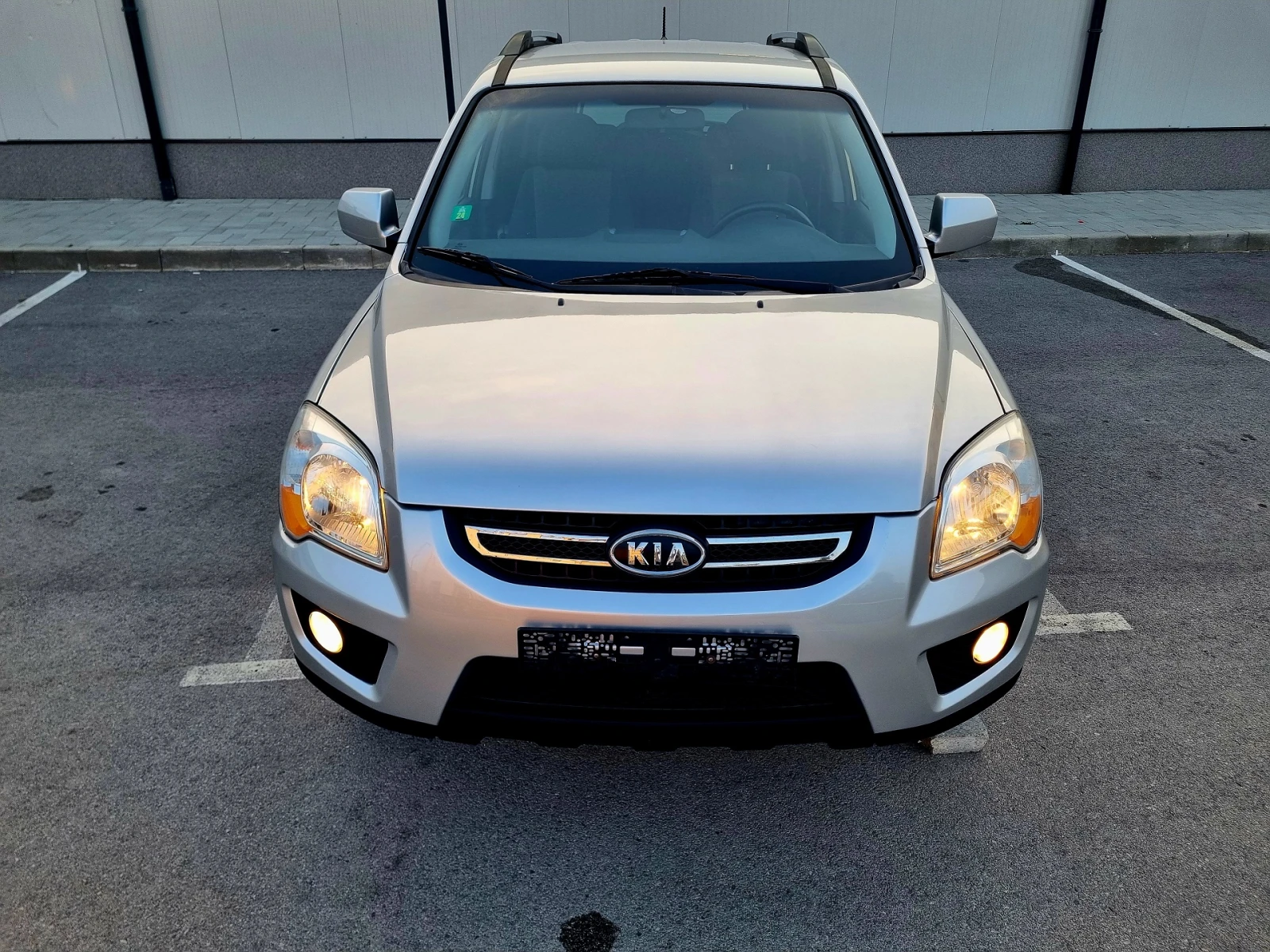 Kia Sportage 2.0i 4x4 GPL, снимка 17 - Автомобили и джипове - 55770286
