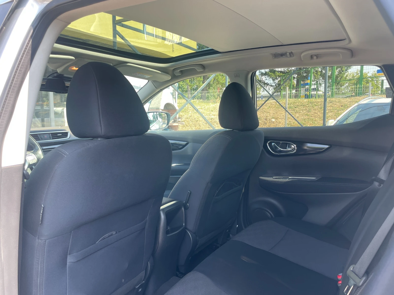 Nissan Qashqai /TEKNA/EY705LF ВИДЕО КЪМ ОБЯВАТА, снимка 11 - Автомобили и джипове - 55930567