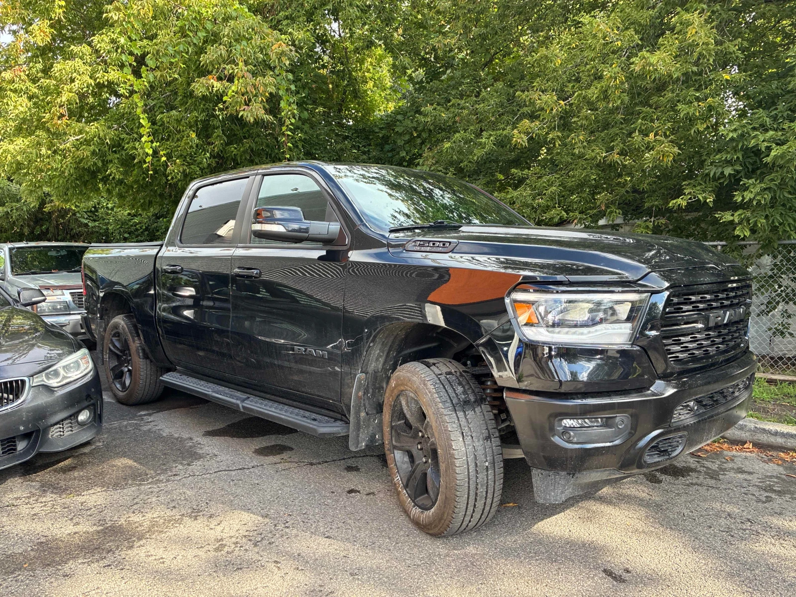 Dodge RAM 1500 * SPORT * АВТОКРЕДИТ БЕЗ ПЪРВОНАЧАЛНА ВНОСКА* , снимка 3 - Автомобили и джипове - 56004451