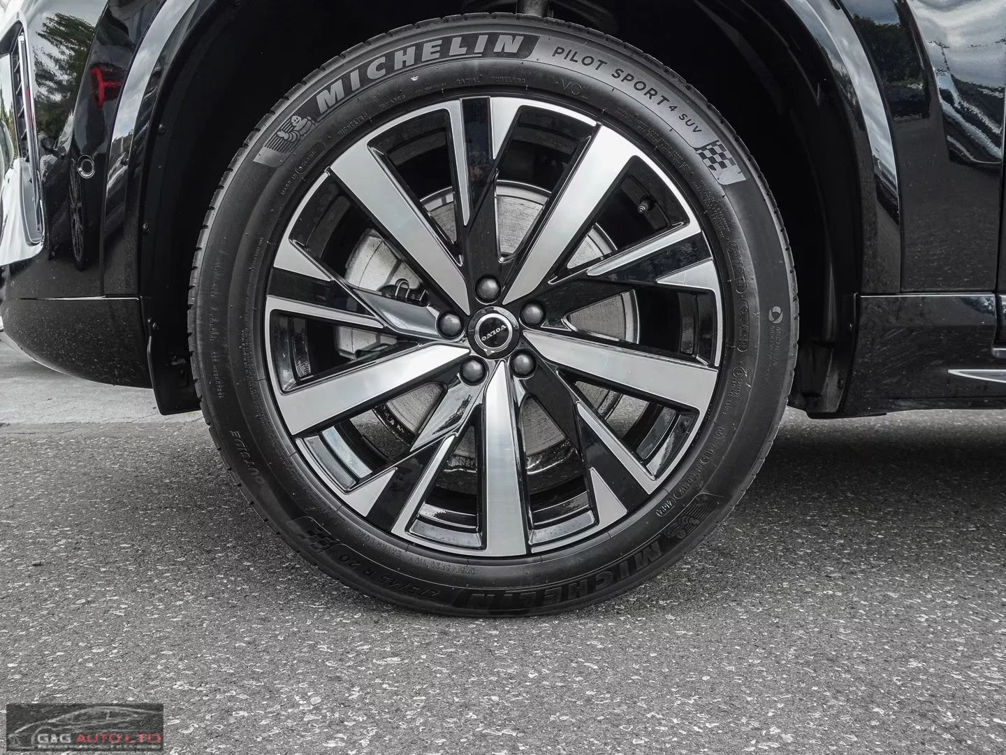 Volvo Xc90 B5/CORE/250HP/BRIGHT/7S/360/H&K/MEMO/NAVI/680q, снимка 16 - Автомобили и джипове - 56033559