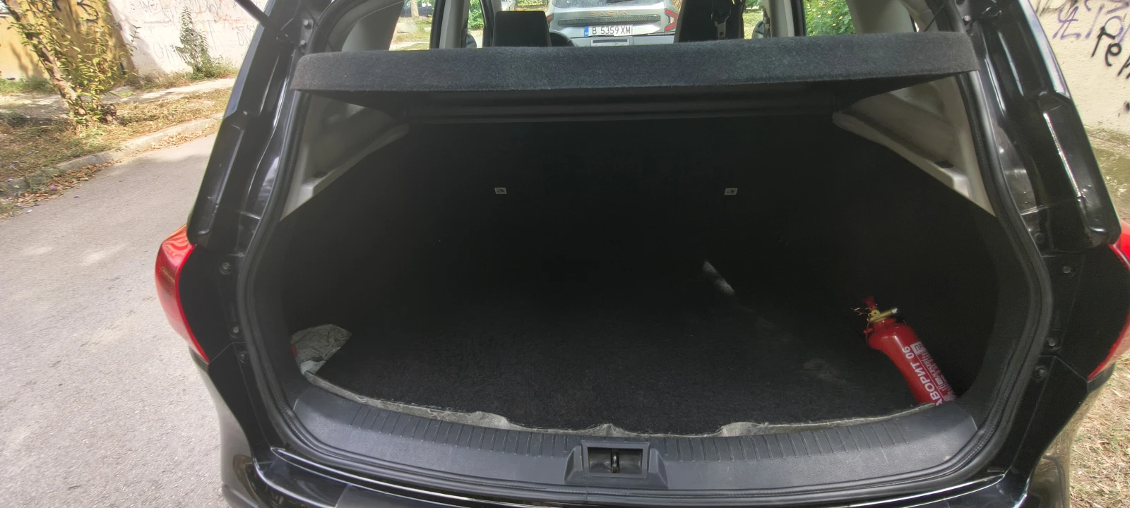Nissan Qashqai 1.6i 2WD, снимка 16 - Автомобили и джипове - 56106635