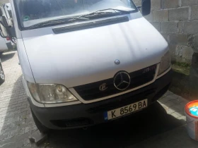     Mercedes-Benz Sprinter 211