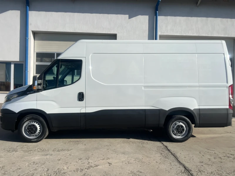 Iveco Daily 35s15 / 197 000км! /  3 000cc / Климатроник, снимка 4 - Бусове и автобуси - 51418911