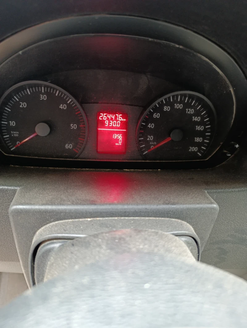 VW Crafter 2.5TDI, снимка 4 - Бусове и автобуси - 52377115