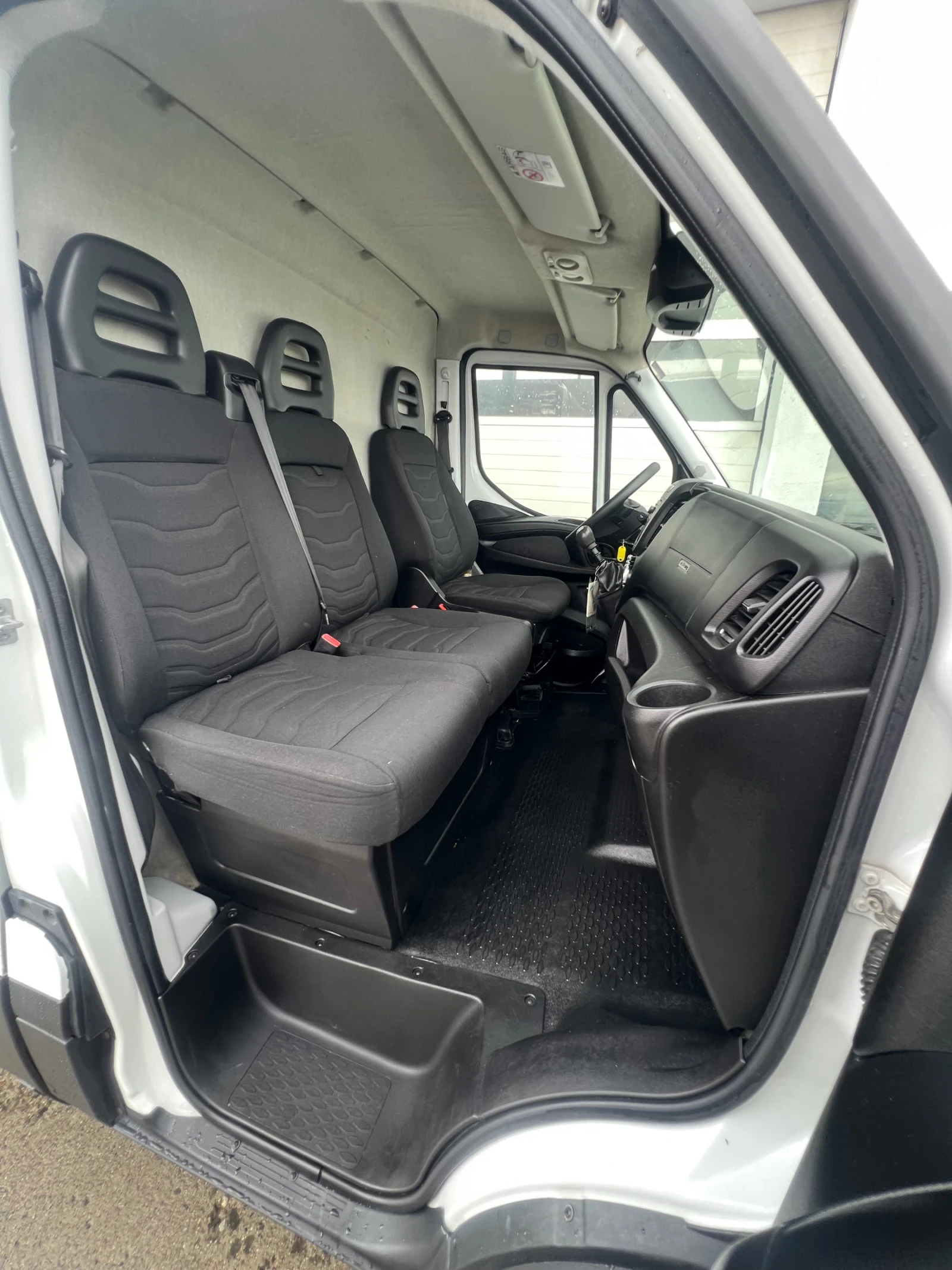 Iveco Daily 35s15 / 197 000! /  3 000cc /  | Mobile.bg   11