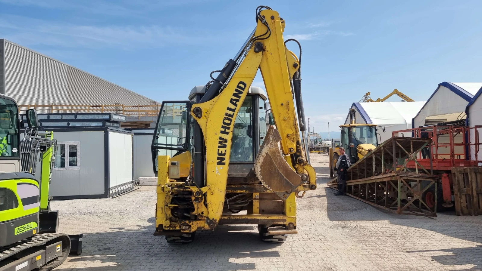 ����� New Holland B100 | Mobile.bg � ����������� 5