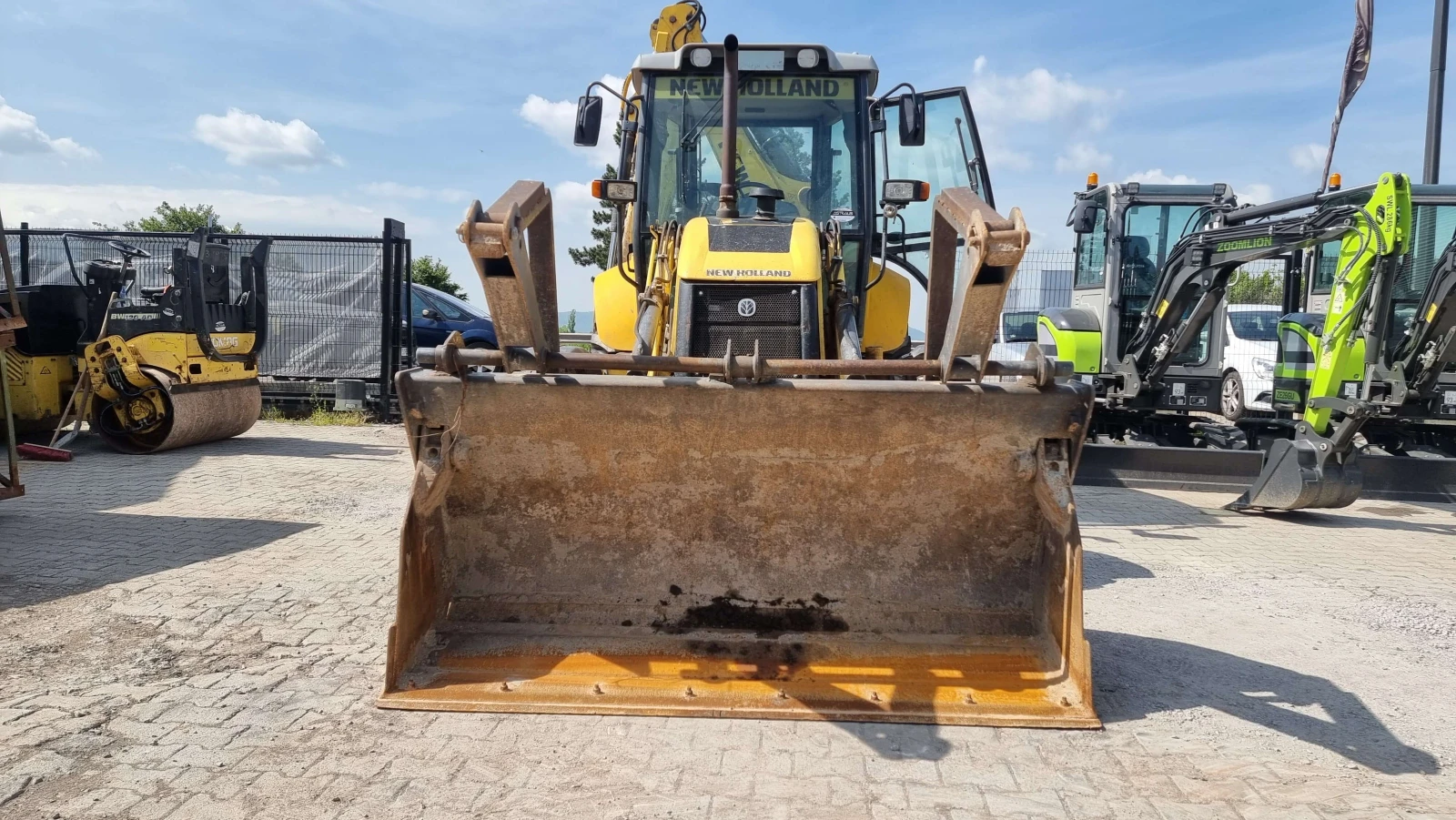 ����� New Holland B100 | Mobile.bg � ����������� 3