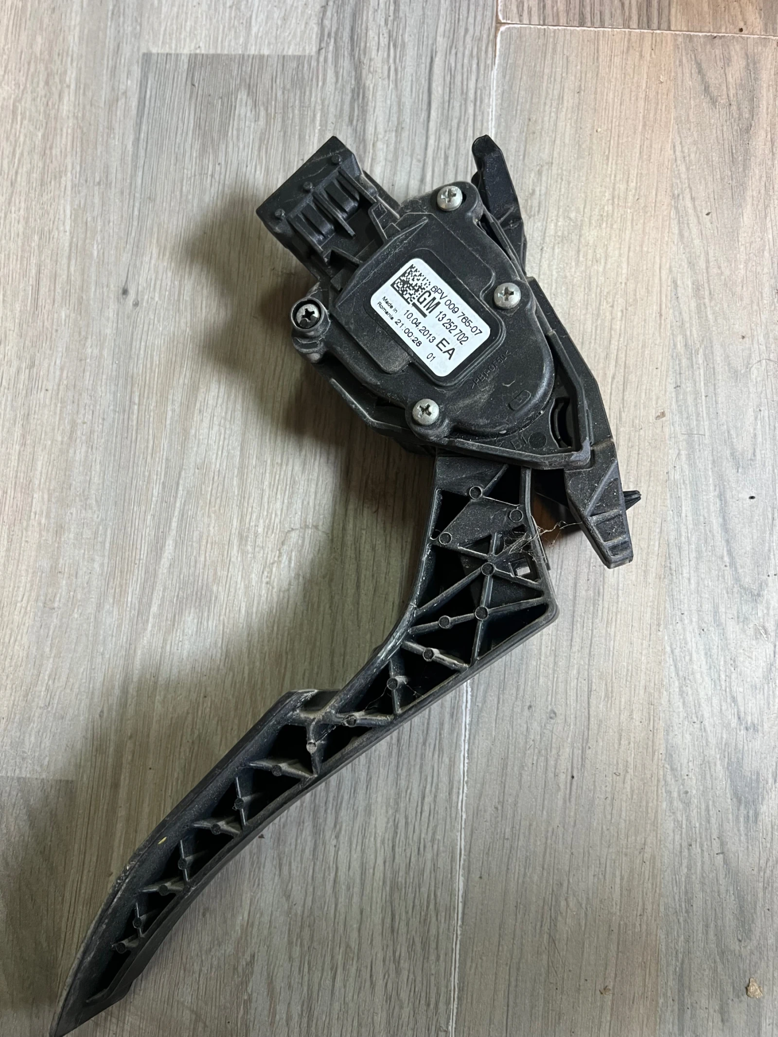 6PV 009 765-07  ����� ��� Opel Astra J  6PV009765-07    GM 13252702 | Mobile.bg � ����������� 4