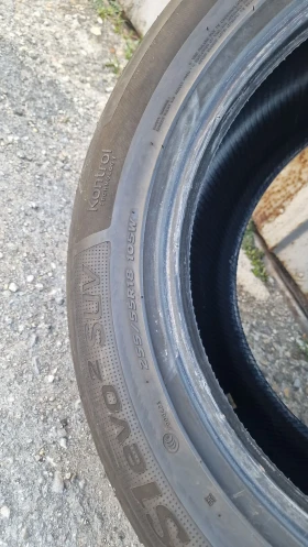 Гуми Летни 235/50R19, снимка 4 - Гуми и джанти - 47903759