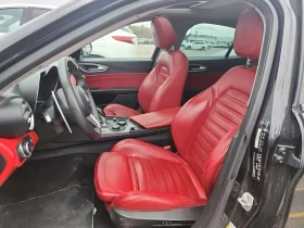 Alfa Romeo Giulia * TI SPORT * ПОДГРЕВ* KEYLESS* , снимка 5