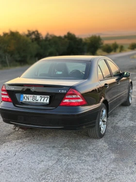 Mercedes-Benz C 200, снимка 6