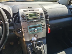 Toyota Corolla verso 2.2 D4D, снимка 6