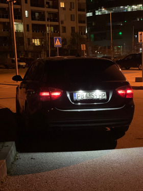 BMW 330 330d, снимка 2 - Автомобили и джипове - 44732309