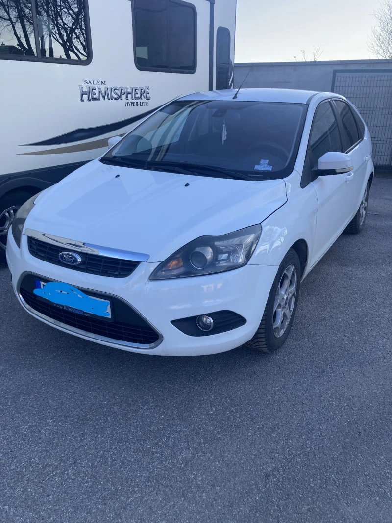 Ford Focus 2, 0  Titanium Газ , снимка 1 - Автомобили и джипове - 48359776