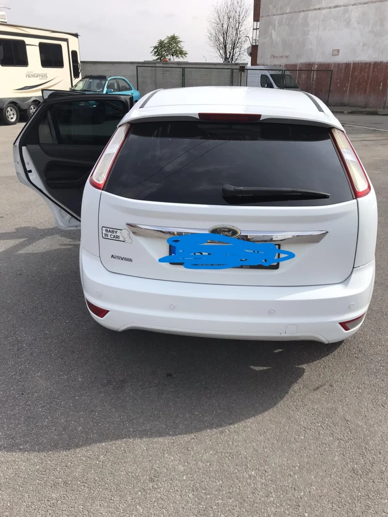 Ford Focus 2, 0  Titanium Газ , снимка 6 - Автомобили и джипове - 48359776