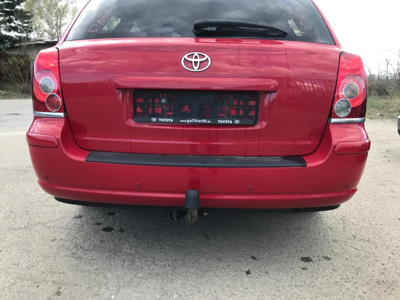 Toyota Avensis 1.8I FACE, снимка 2 - Автомобили и джипове - 48543361