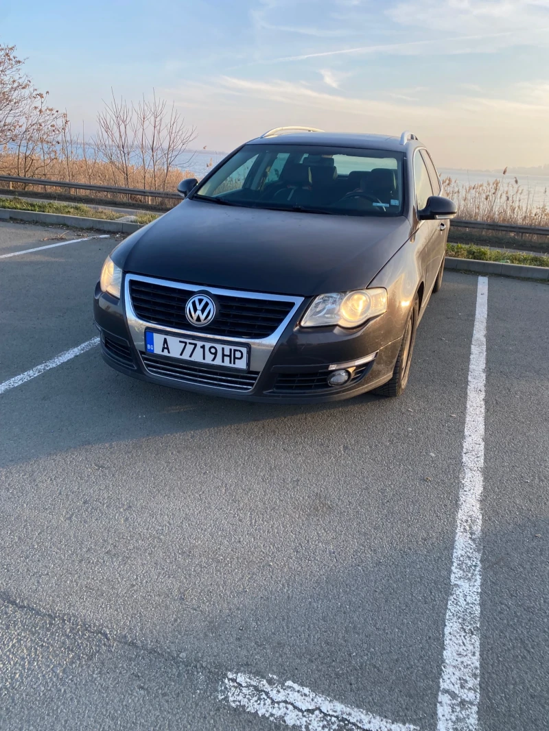 VW Passat, снимка 1 - Автомобили и джипове - 48798333