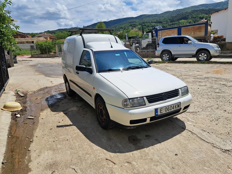 VW Caddy, снимка 1 - Автомобили и джипове - 48873672