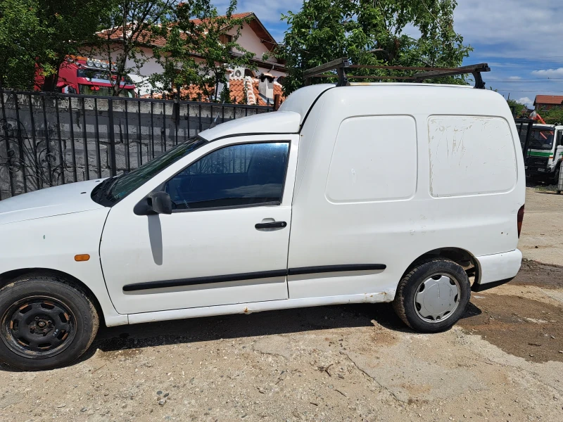 VW Caddy, снимка 4 - Автомобили и джипове - 48873672