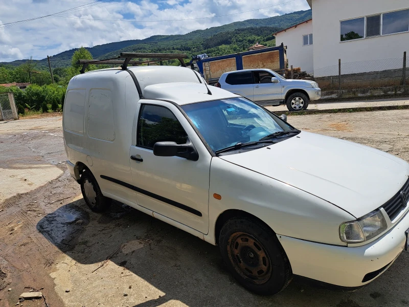 VW Caddy, снимка 2 - Автомобили и джипове - 48873672