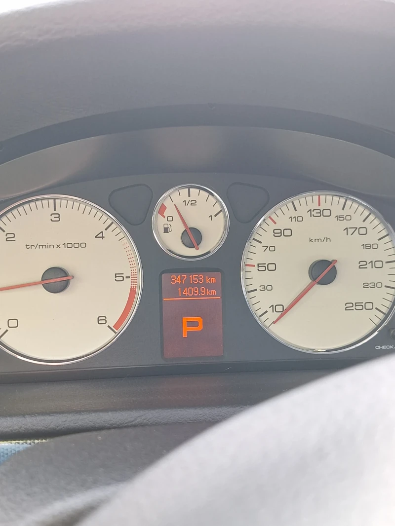 Peugeot 407 2.0HDI, снимка 11 - Автомобили и джипове - 52590813