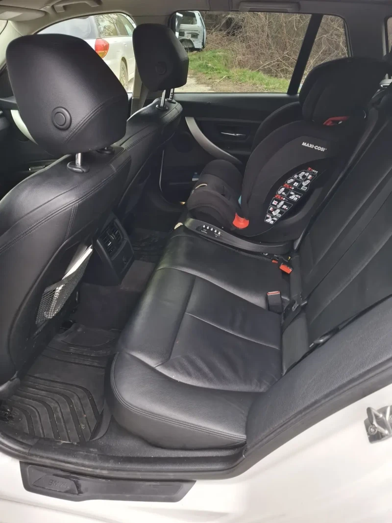 BMW 320 17&#34; BBS* Лед* кожено Рекаро* Подгрев* Нави* , снимка 16 - Автомобили и джипове - 52567354