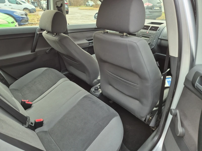 VW Polo 1, 4D : Auto , снимка 8 - Автомобили и джипове - 53194703