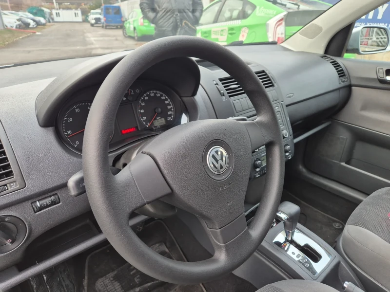 VW Polo 1, 4D : Auto , снимка 6 - Автомобили и джипове - 53194703