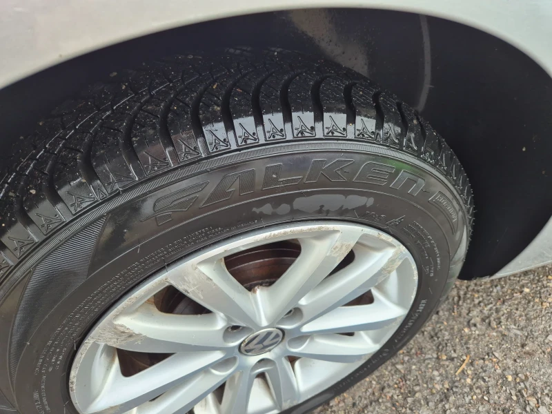 VW Polo 1, 4D : Auto , снимка 9 - Автомобили и джипове - 53194703