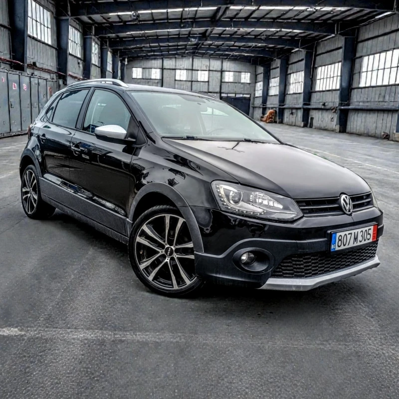 VW Polo * CROSS POLO * 1.6TDI 90ps * 97000km * УНИКАТ * , снимка 2 - Автомобили и джипове - 53292547