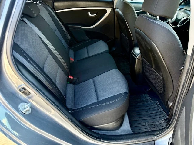 Hyundai I30 1.6CRDI-NAVI-FIFA WORLD CUP | Mobile.bg   11