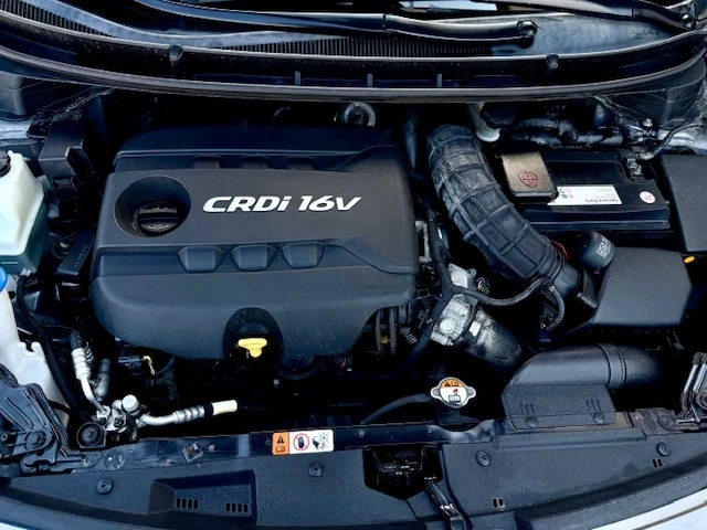 Hyundai I30 1.6CRDI-NAVI-FIFA WORLD CUP | Mobile.bg   16