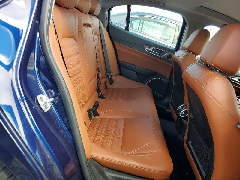Alfa Romeo Giulia 2019 ALFA ROMEO GIULIA TI, снимка 10 - Автомобили и джипове - 56231906