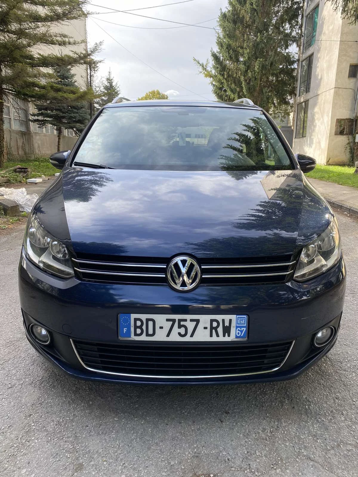 VW Touran 2.0TDI 7места - изображение 2