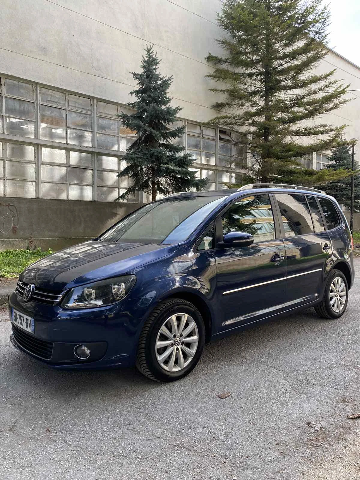 VW Touran 2.0TDI 7места - изображение 3