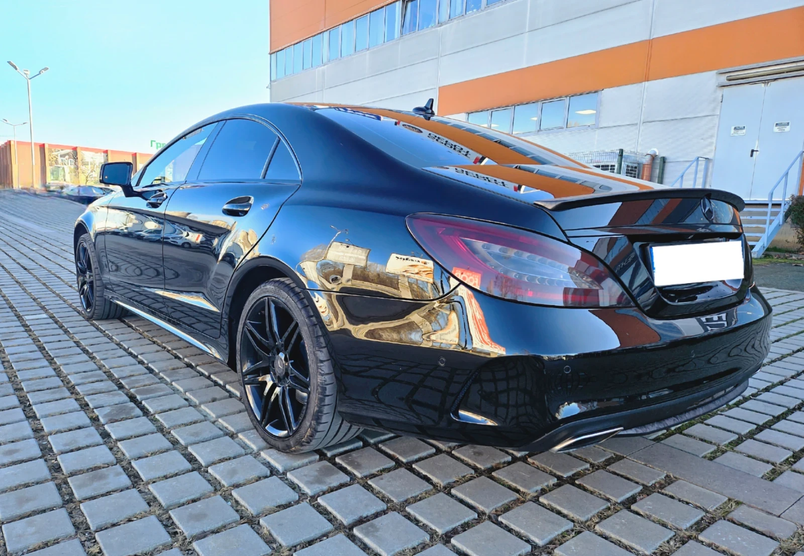 Mercedes-Benz CLS 500 4MATIC/9G/FACELIFT - изображение 5