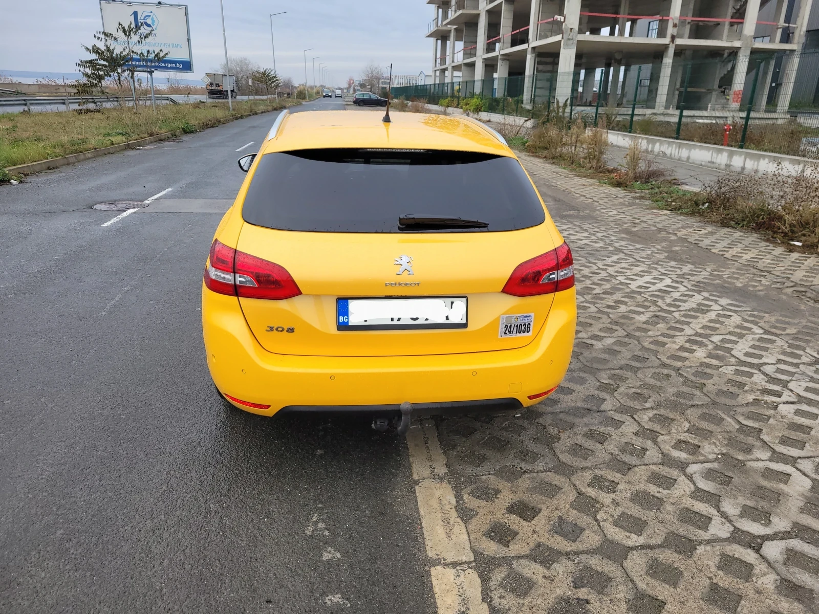 Peugeot 308 1.5 102к.с  AdBlue  - изображение 4
