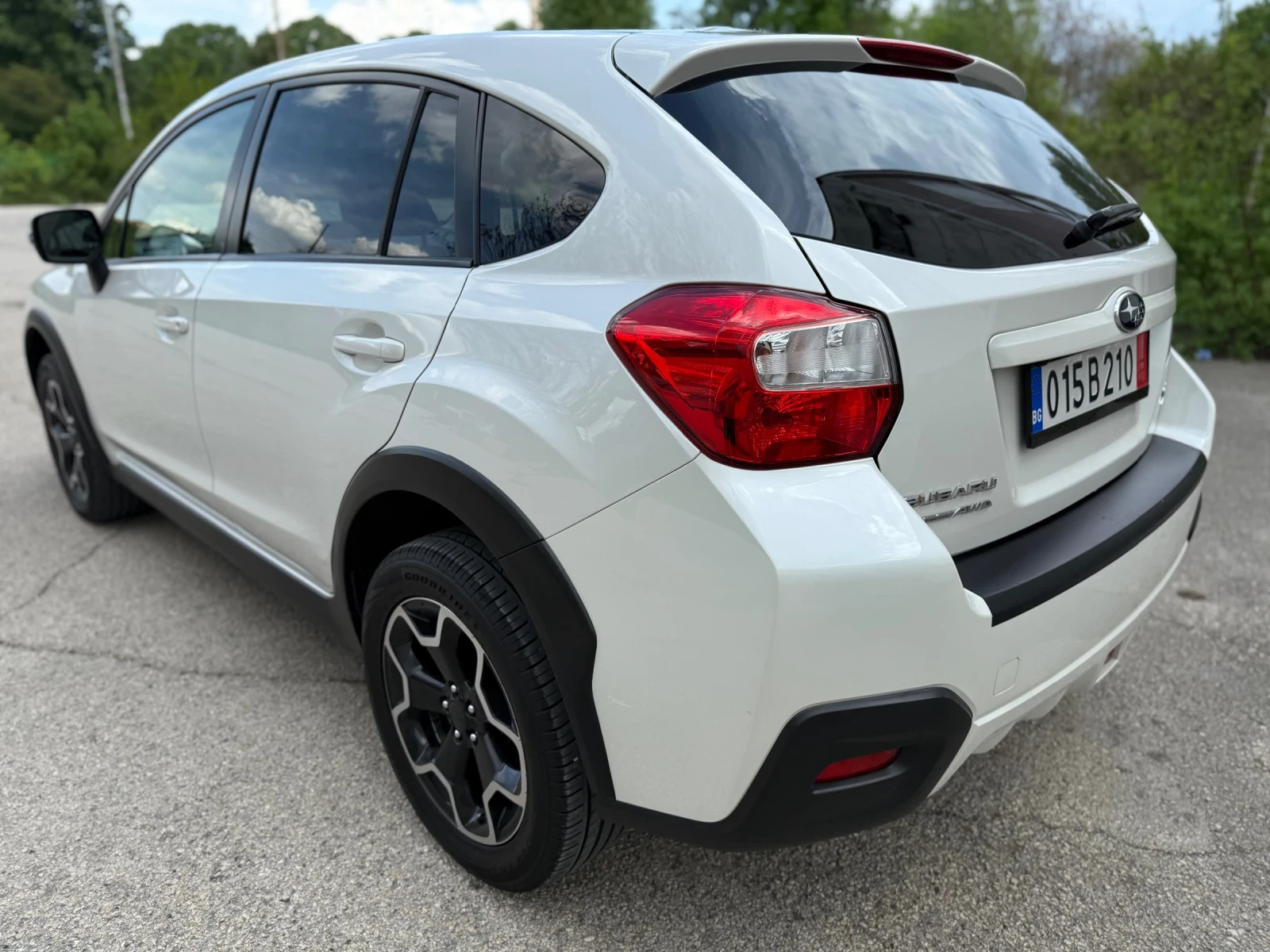 Subaru XV 2.0i / AUTOMATIC / 4x4 - изображение 5