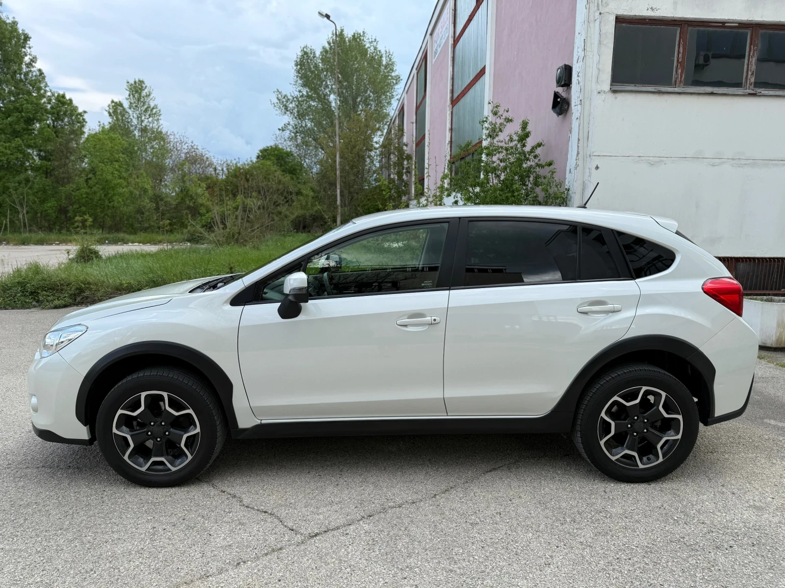 Subaru XV 2.0i / AUTOMATIC / 4x4 - изображение 6
