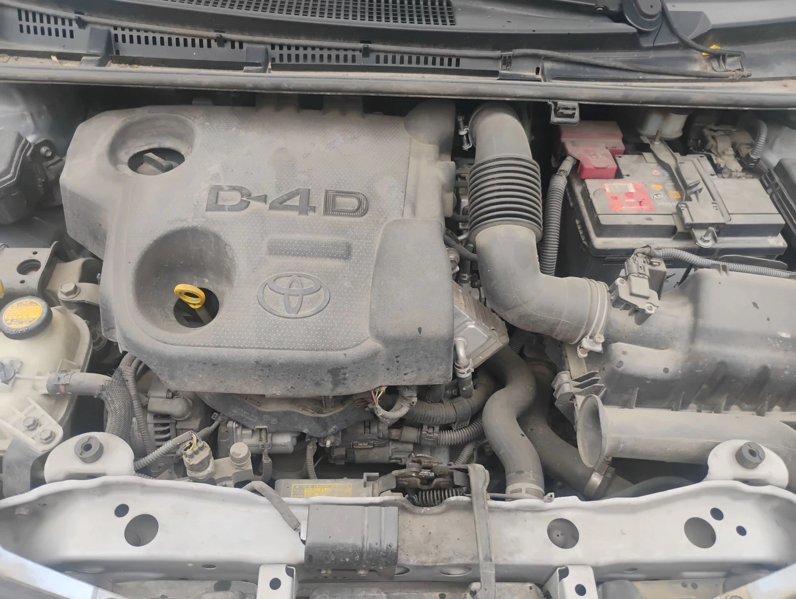 Toyota Yaris  - изображение 7