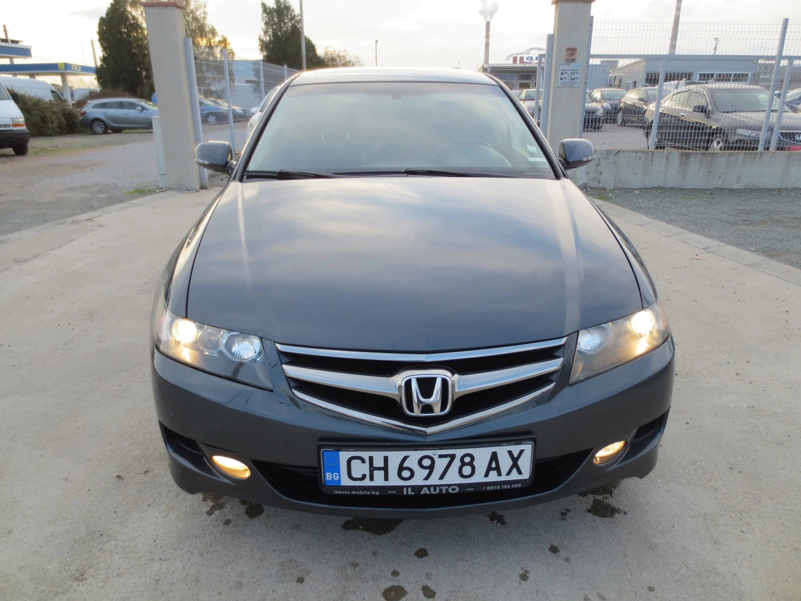 Honda Accord 2.2 I-CTDI  - изображение 2