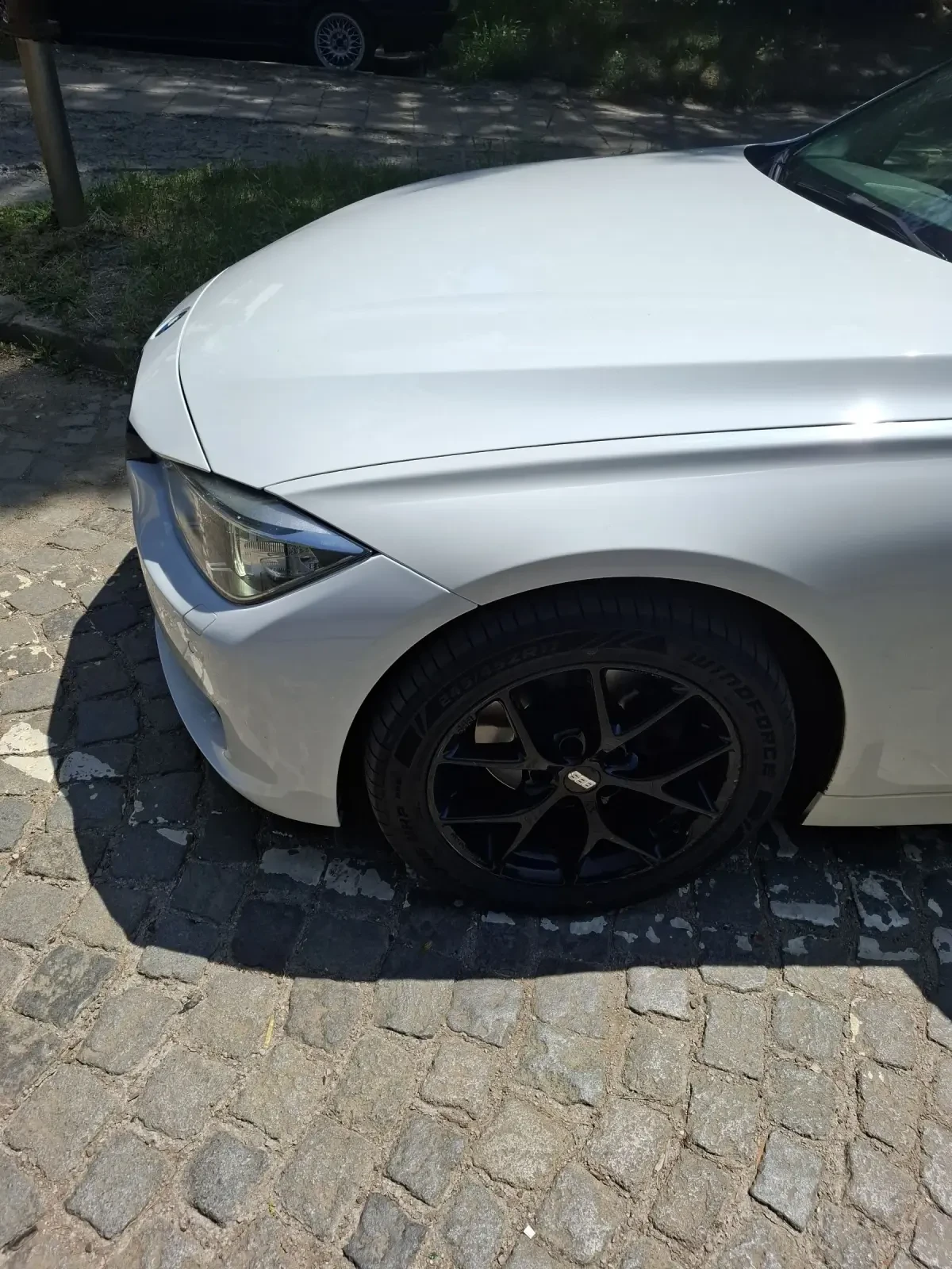 BMW 320 17" BBS* Лед* кожено Рекаро* Подгрев* Нави*  - изображение 9