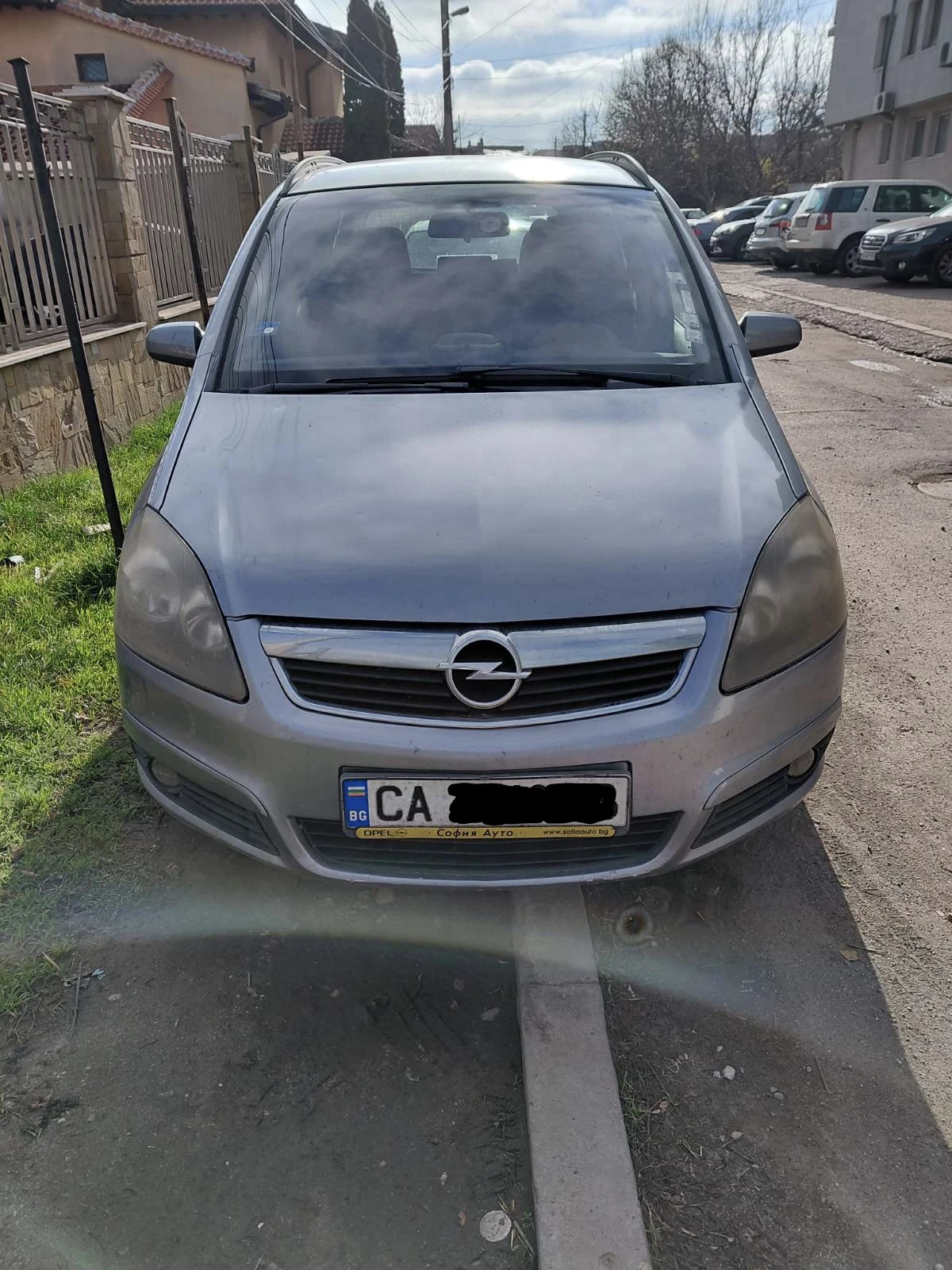 Opel Zafira B - изображение 2